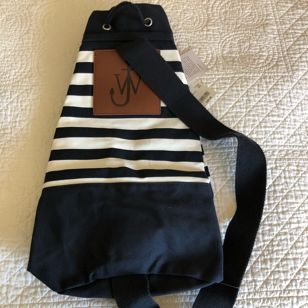 JW Anderson Duffle Bag in navy/white from Uniqlo